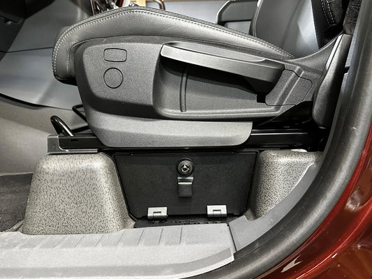 Seat safe - Ineos Grenadier